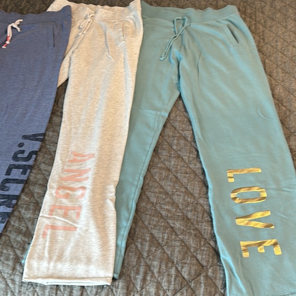 Victoria’s Secret sweatpants three pairs - Picture 4 of 8